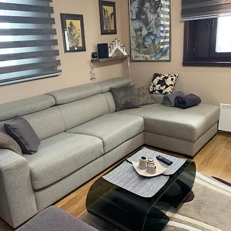 Pahulja A6 *